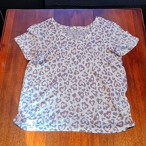 Womens Size Medium- Extra soft Lucky Brand, short sleeve, Cheeta Type print Tee.
